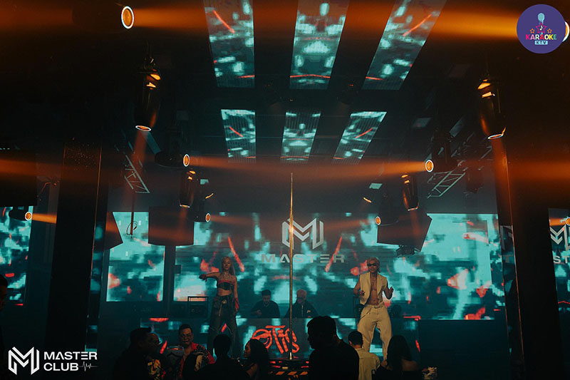 Âm Nhạc Và Sự Kiện Nổi Bật