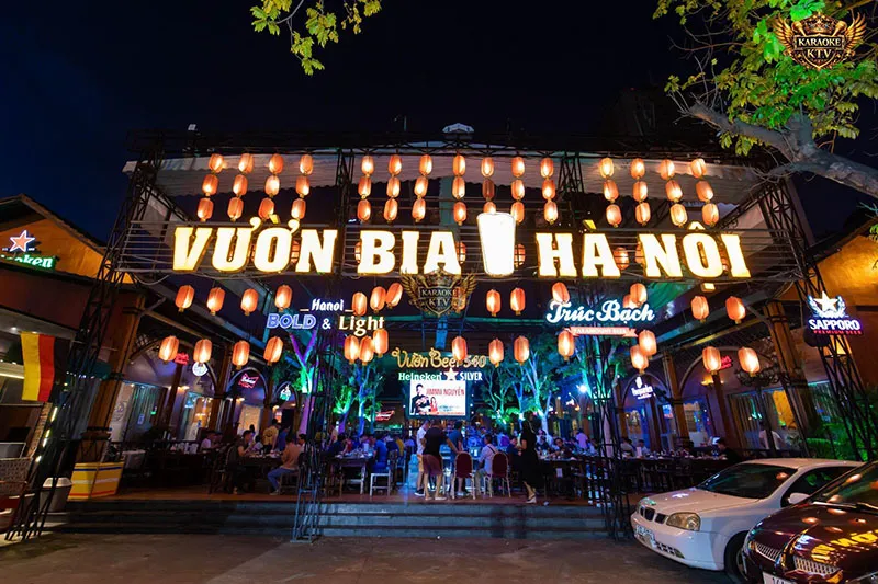 Giải quyết triệt để nỗi lo tìm chỗ đỗ xe khi đi nhậu tại trung tâm Hà Nội.