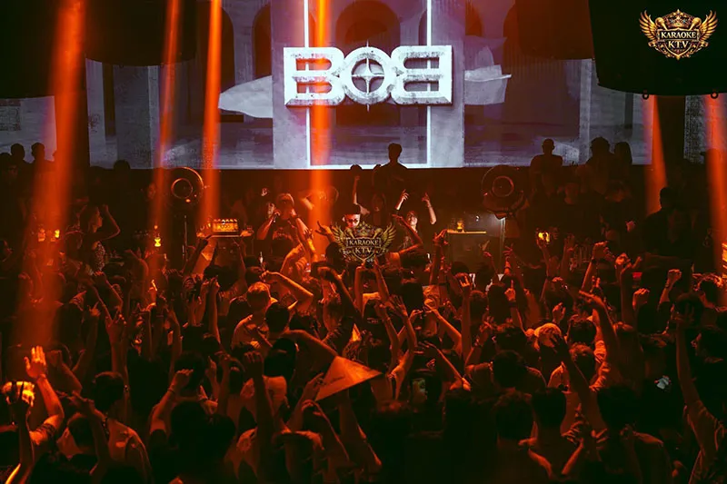 Menu phân tầng thông minh đáp ứng trọn vẹn nhu cầu của mọi dân chơi.