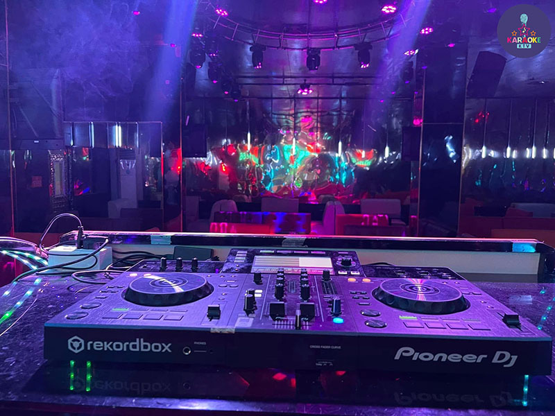 Cafe DJ Win 66 nằm tại địa chỉ chính xác: 66 Tuy Lý Vương, Phường 13, Quận 8, TP. Hồ Chí Minh