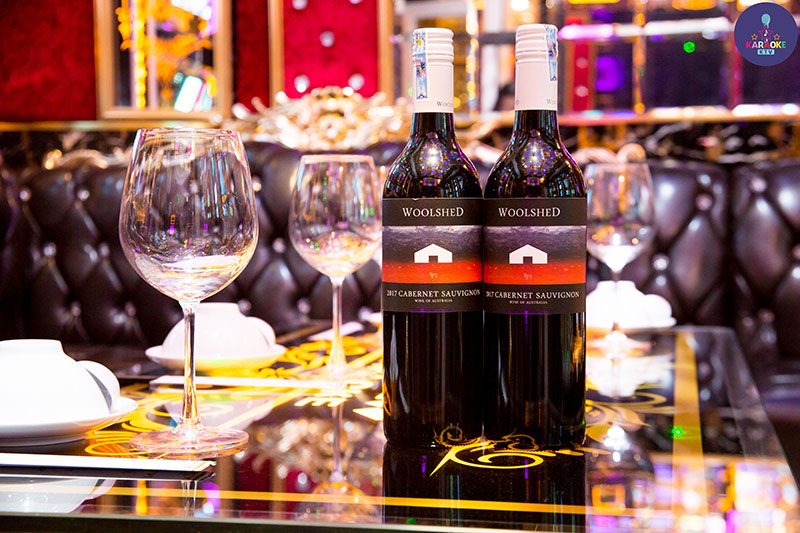 Hệ Thống Phòng Hát & Bảng Giá Tham Khảo Mới Nhất