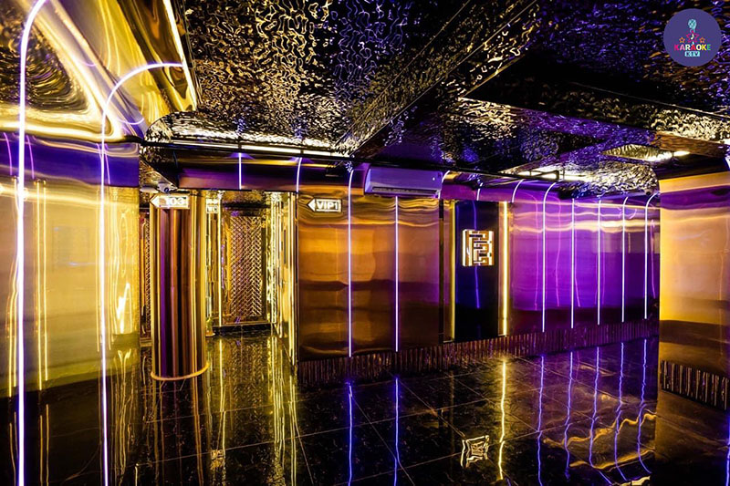 Karaoke 1127 KTV nằm ở số 1127 Trần Hưng Đạo, Phường 5, Quận 5, TP. Hồ Chí Minh