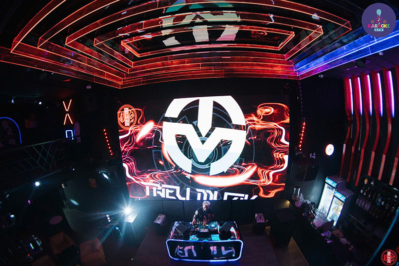 Khám Phá Không Gian Sang Trọng Tại Shin Lounge