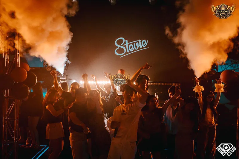 Điểm kết thúc hoàn hảo (Last Stop) cho mọi cuộc vui của dân chơi sành điệu Hà Thành.