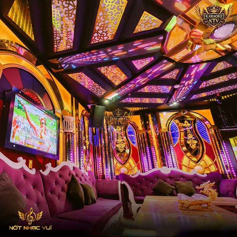 Tụ điểm nightlife hot nhất Quận 12 giải quyết triệt để bài toán của dân chơi sành điệu.