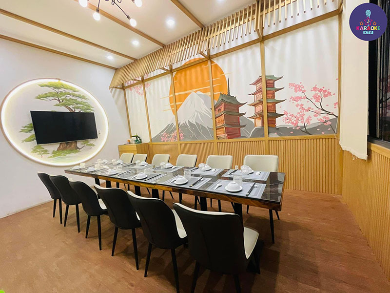 Không Gian Năng Động Và Hiện Đại Tại NGÓI FOOD & BEER