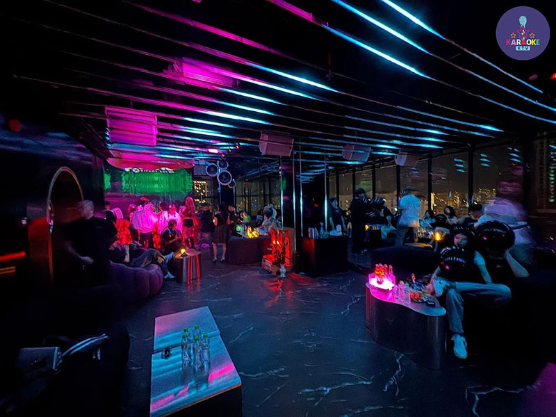 Không Gian Retro Độc Đáo Tại Oldschool Sgn - 208 Nguyễn Trãi