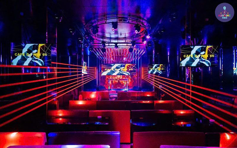 Không gian thiết kế hiện đại và sôi động tại Cafe DJ Win 66