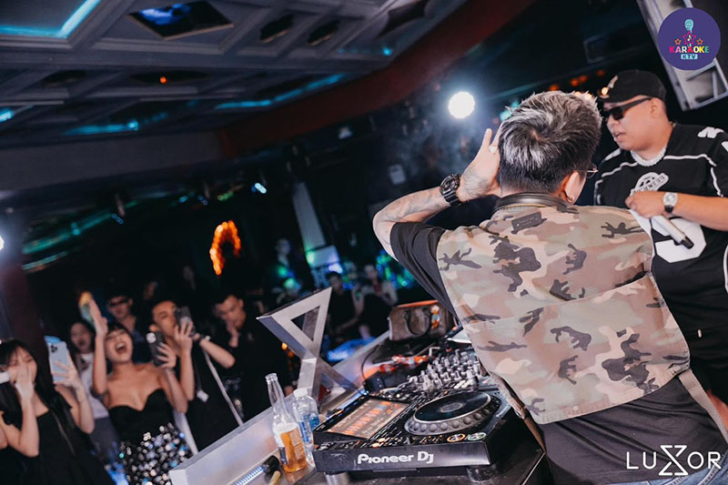 Không gian & Thiết kế sang trọng tại LUXOR Hanoi - 45 Hàng Bài