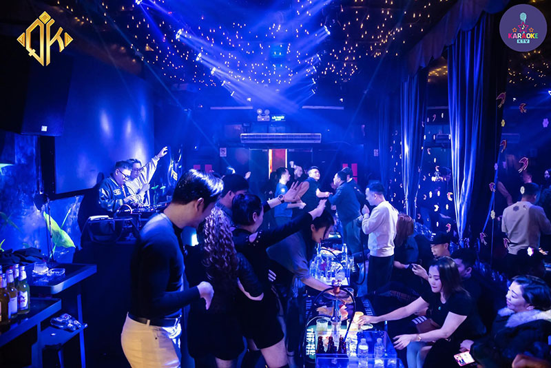 Không gian thiết kế sang trọng và hiện đại