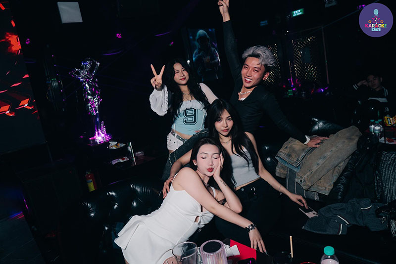 Không Gian Và Thiết Kế Độc Đáo Tại ZoneX Lounge