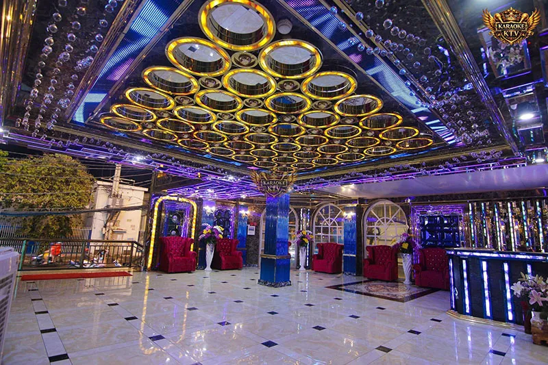 Hành trình bước vào thế giới 