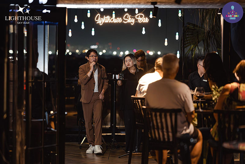 Lý do nên ghé thăm Lighthouse Sky Bar ngay hôm nay