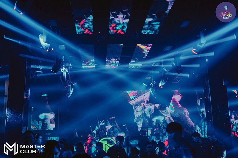 Master Club là bar club nổi bật tại Quận 1