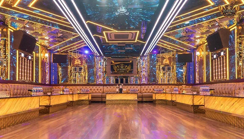 Vị trí trung tâm dễ dàng kết nối nhưng vẫn giữ được độ tĩnh lặng, tách biệt khỏi sự ồn ào.