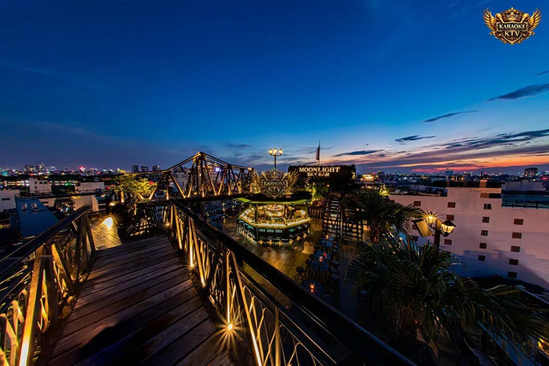 Tọa độ kim cương tại số 94 Phố Mã Mây sầm uất