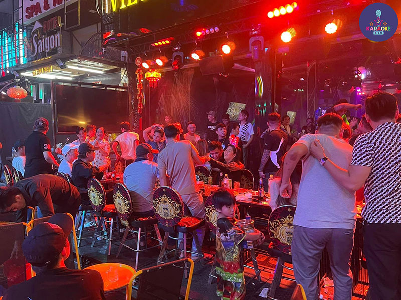 Menu buffet chi tiết – Đỉnh cao hải sản và Á Âu