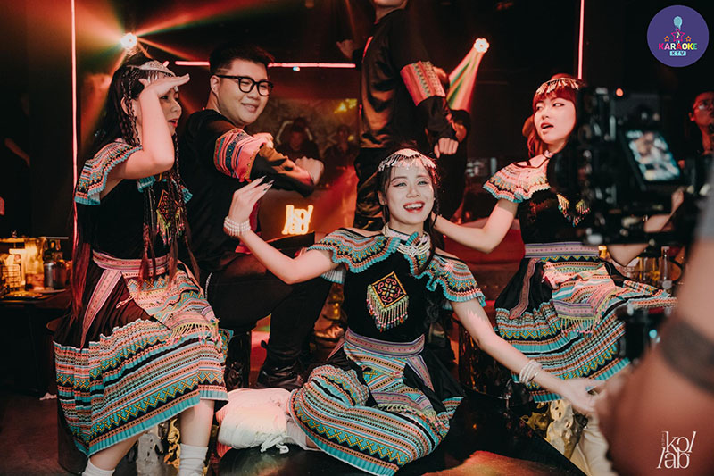 Menu Đồ Uống & Sự Kiện Âm Nhạc – Điểm Nhấn Làm Nên Thương Hiệu The Kollab