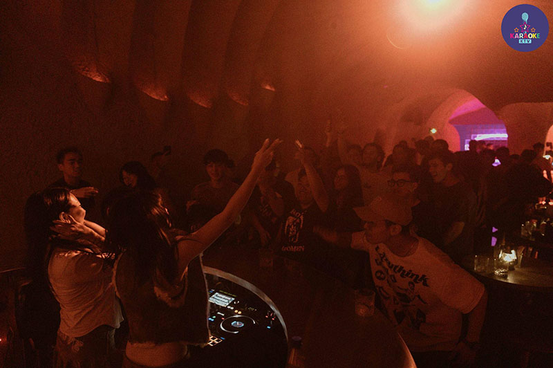 Menu đồ uống và món ăn nổi bật