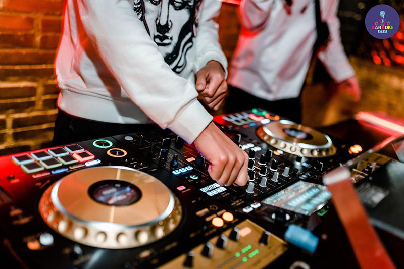 Menu tại I3 Club 38 Miếu Đầm đa dạng, tập trung vào đồ uống chất lượng cao