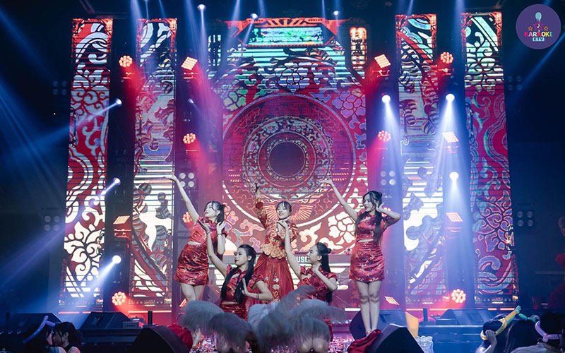 Menu tại Tòng 106 hiện có hơn 100 món, chủ đạo là ẩm thực Trung Quốc 8 trường phái kết hợp mồi nhậu Việt hiện đại