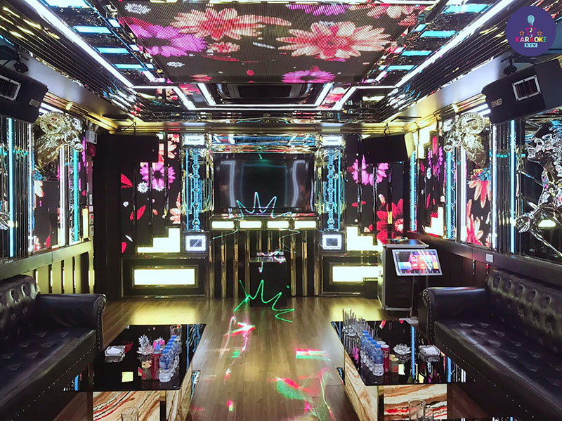 Nằm ngay số 45 Lê Ngọc Hân, quán sở hữu vị trí đắc địa bậc nhất quận Hai Bà Trưng