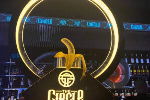 The Circle - 33 Mã Mây