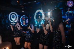 The Flow - 25 Nguyễn Khắc Hiếu