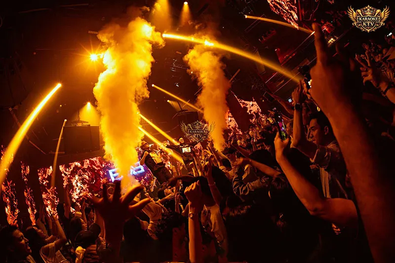 Trạm phát sóng cảm xúc, nơi mọi giác quan của bạn được đánh thức mãnh liệt.