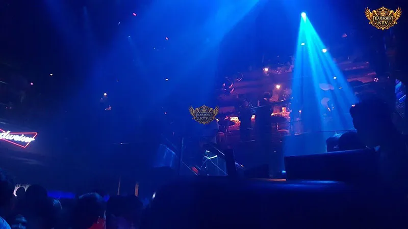 Cập nhật thông tin chính xác nhất về tình trạng đóng/mở cửa để tránh gián đoạn cuộc vui.