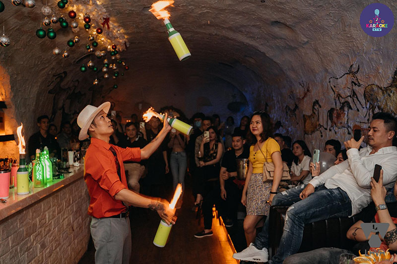 Vì sao nên chọn LAVA Bar & Lounge cho đêm Sài Gòn?