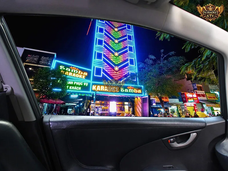 Tọa lạc tại vị trí đắc địa trên mặt tiền đường Tân Sơn Nhì, quận Tân Phú.