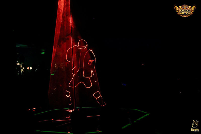 Menu tại XI Co tập trung vào beer tươi, thức uống pha chế và đồ nhậu đa dạng