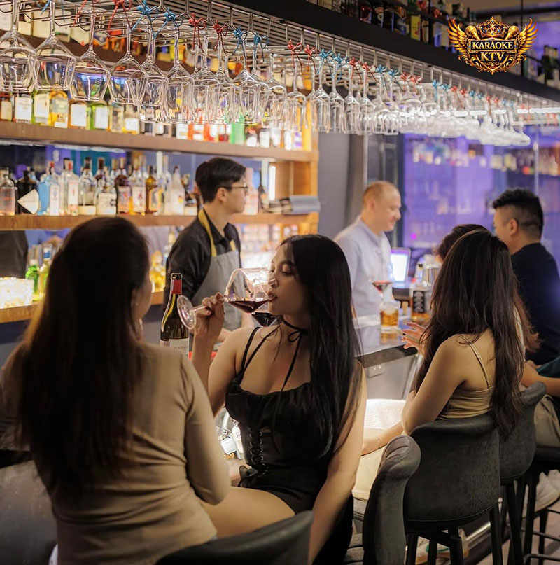 Menu đồ uống đa dạng – Tập trung vào đồ uống hảo hạng