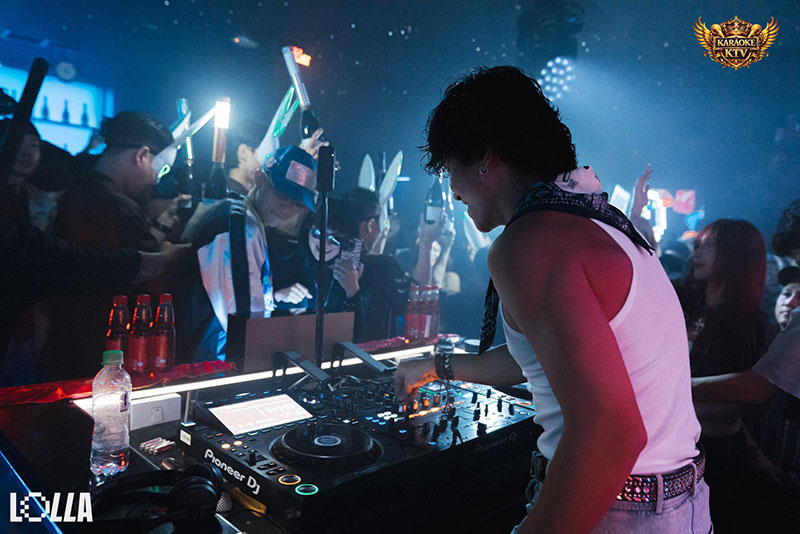 Âm Nhạc Và Event – Đêm Nào Cũng Cháy