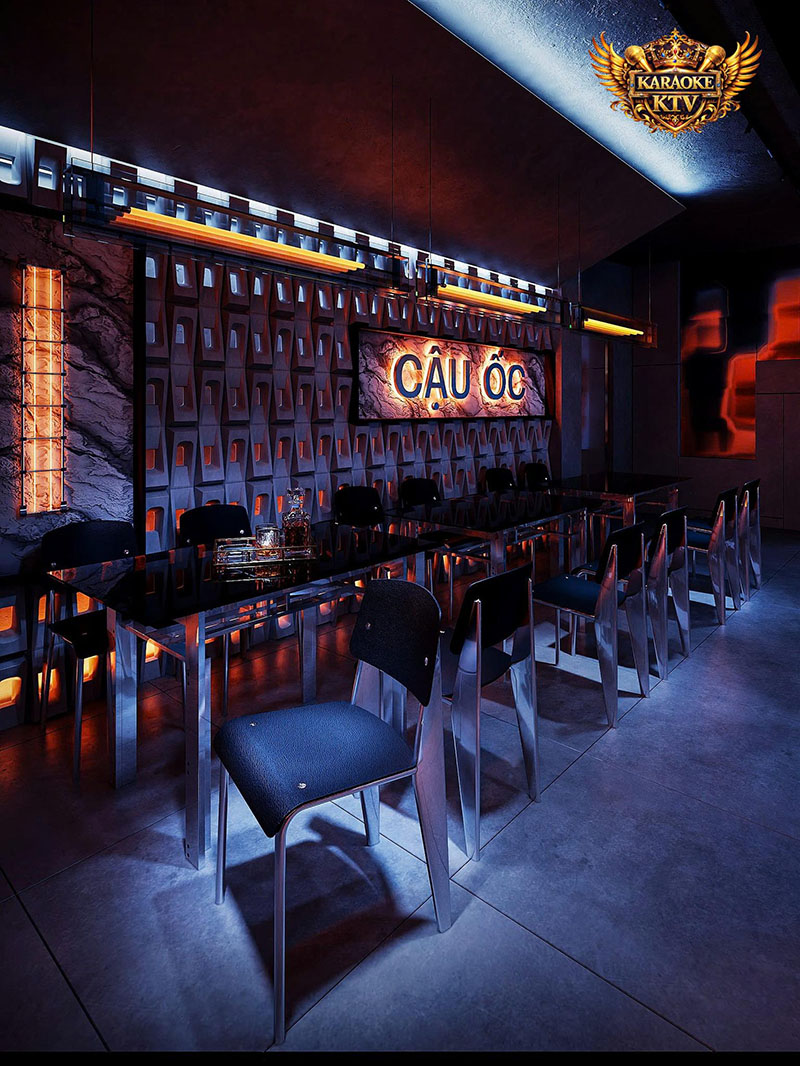 Cậu Ốc Seafood & Beer sở hữu mặt tiền rộng lớn trải dài từ số 84 đến 86 Trần Hưng Đạo