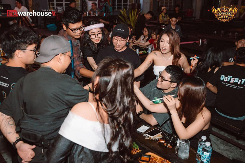 Đừng bỏ lỡ The Warehouse - 134A Lý Chính Thắng!