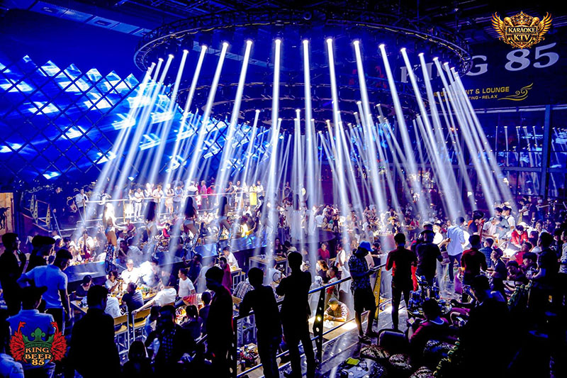 King Beer 85 nằm ngay vị trí đắc địa trên trục đường chính 333 Phạm Văn Đồng, Phường 1, Quận Gò Vấp, TP. HCM