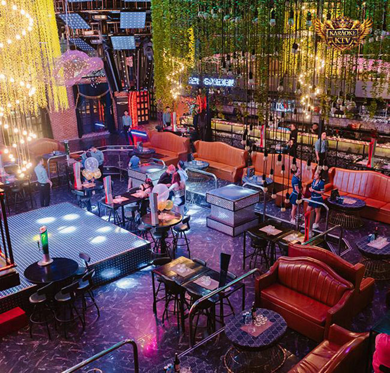 Menu tại BJS Beer Garden đa dạng, tập trung vào hơn 100 loại beer nhập khẩu từ các thương hiệu nổi tiếng thế giới