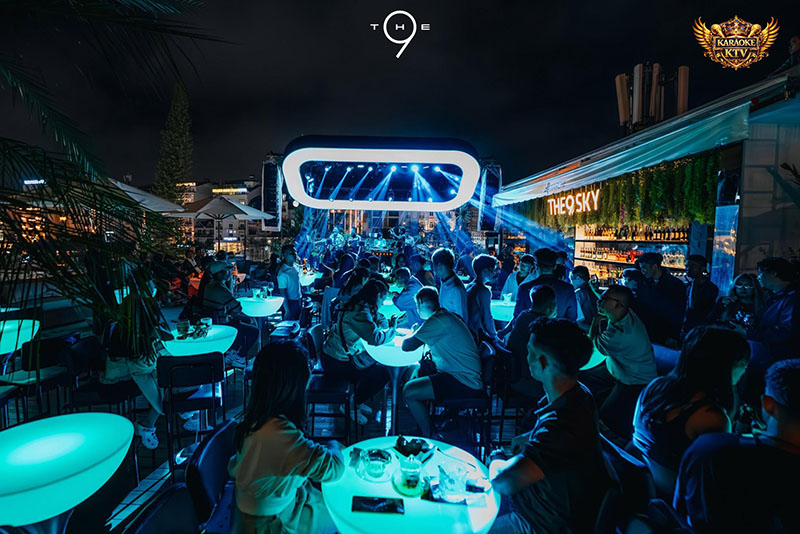 Âm nhạc, DJ & Vibe tại Natrix Bar