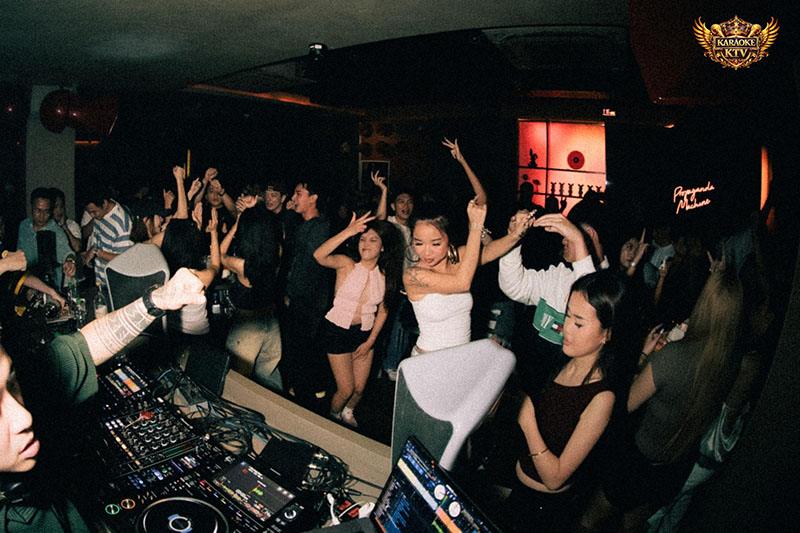 Âm nhạc tại Neighborhood SGN - 11 Nam Quốc Cang tập trung vào dòng hip-hop, R&B, afro house và latin house