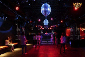 Bar Cloud 9 - 39A Cô Bắc