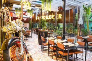 BJS Beer Garden - 175B Cao Thắng