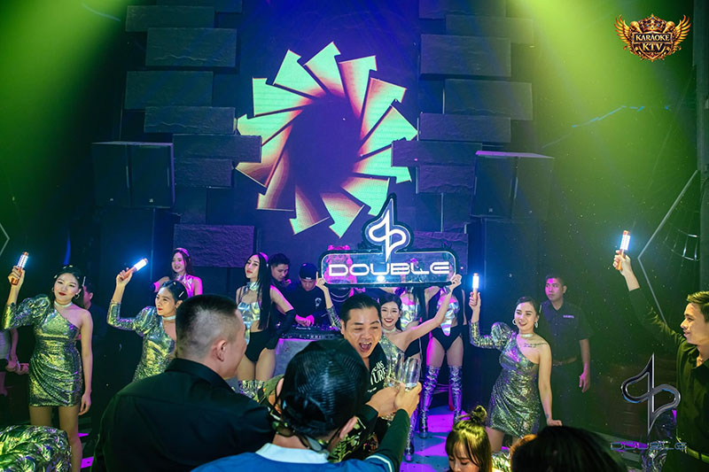 double-saigon-217-nguyen-thi-minh-khai-1