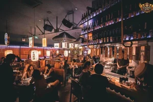 Emoi Izakaya - Trải nghiệm ẩm thực và Nightlife phong cách Tokyo ngay trung tâm Hà Nội.