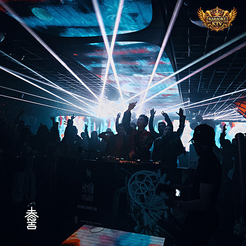 Giá tại Kasho Club thuộc phân khúc cao cấp, phù hợp với trải nghiệm sang trọng