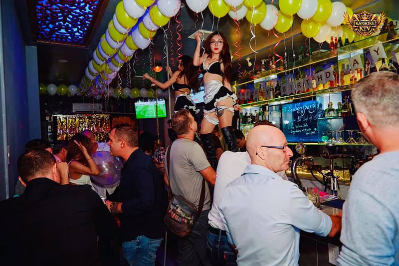 Khám phá lại những kỷ niệm đẹp tại Tipsy Bar