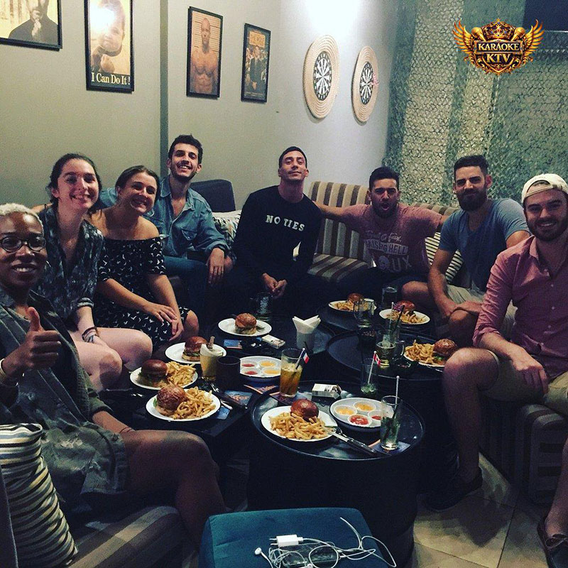 Khám Phá Ngay Latitude 17 – Nơi Những Tối Sài Gòn Trở Nên Ấm Áp Hơn