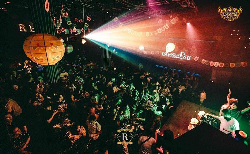 Không gian & Thiết kế ấn tượng tại The Recording Bar