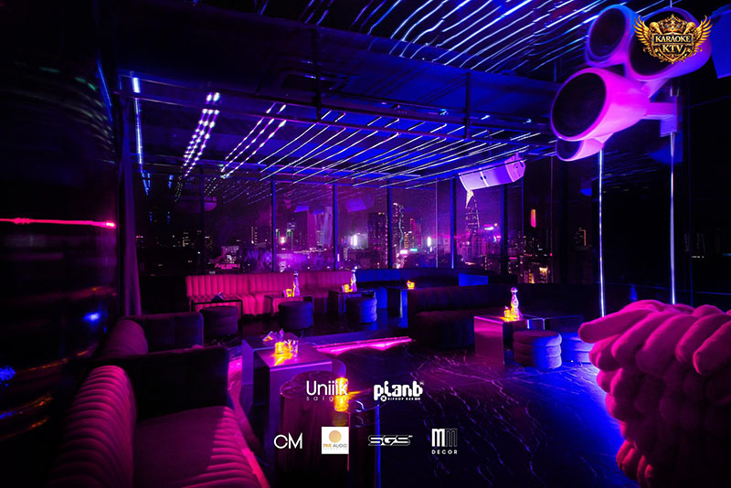 Không Gian Và Phong Cách Tại PlanB Saigon